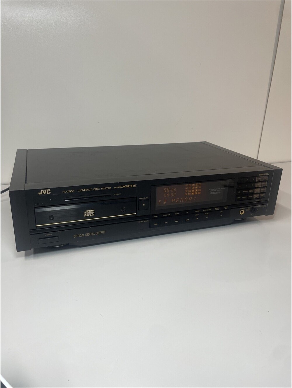 JVC XL-Z555 Super Digifine CD Player with wood side panels - WORKS - Japan RARE
